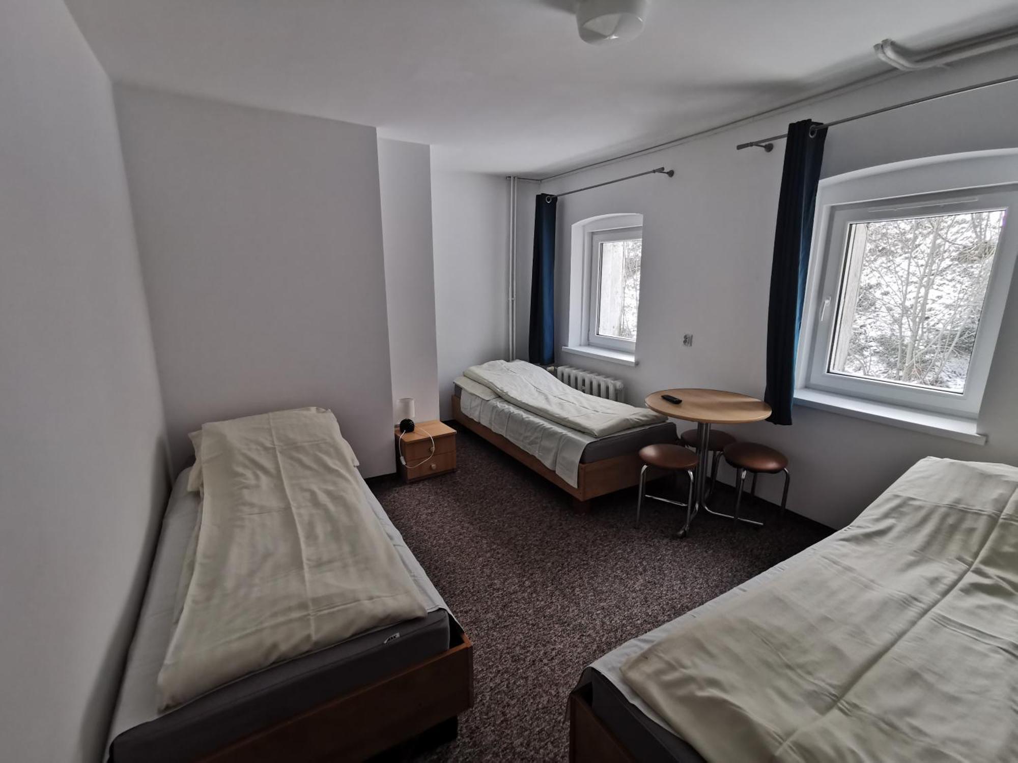 Straszny Dwor Hotel Duszniki Zdrój Kamer foto